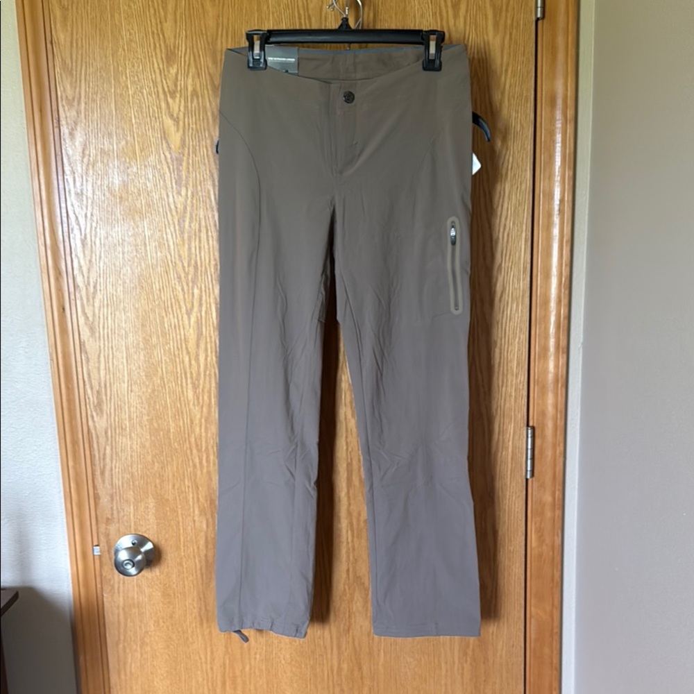 Gray Track Pants with Comfortable Fit and Stylish Desig